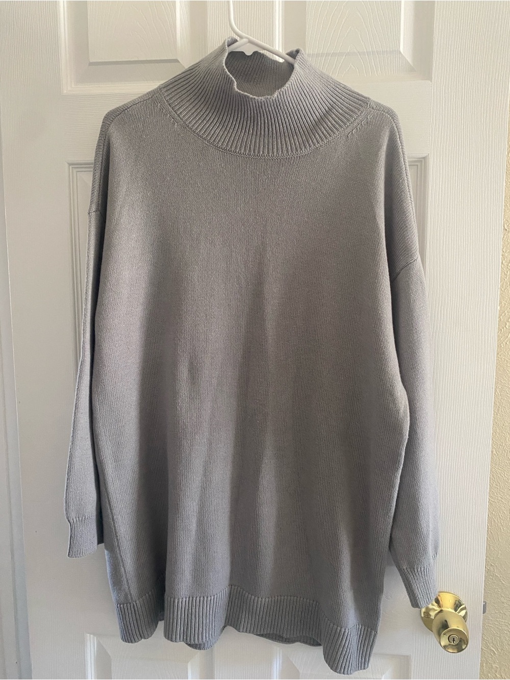 Melrose and Market Light Gray Turtleneck Sweater